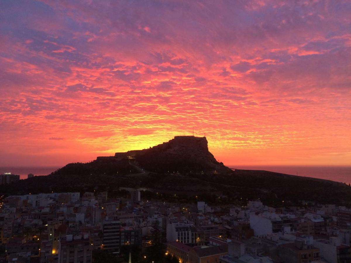 Suite Sun And Sea Alicante Exterior foto